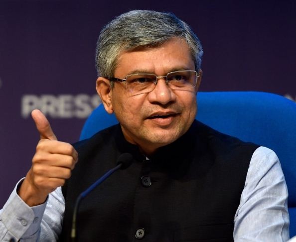 कोलकाता : रेल मंत्री अश्विनी वैष्णव का एलान, मिलेंगी 60 नई 'नेक्स्ट-जेन' ट्रेनें